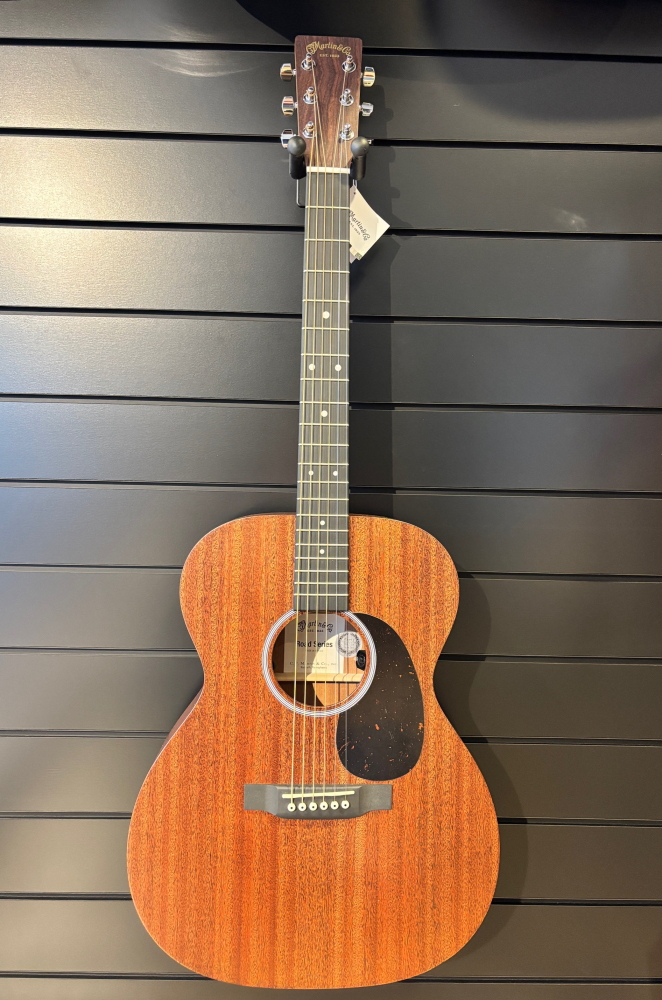 Martin Guitar 000-10E