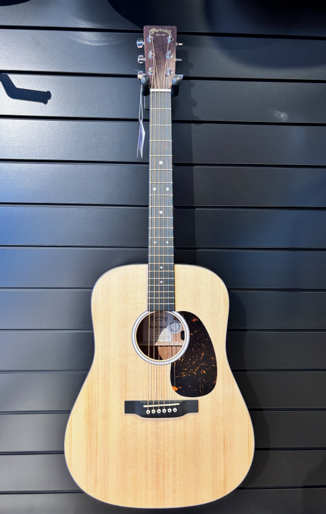 Martin Guitar D-10E 02