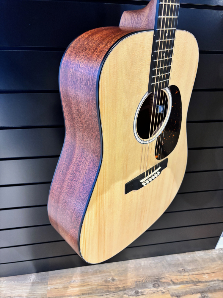 Martin Guitar D-10E 02