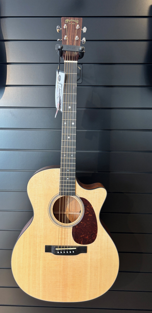 Martin Guitar GPC16E 02